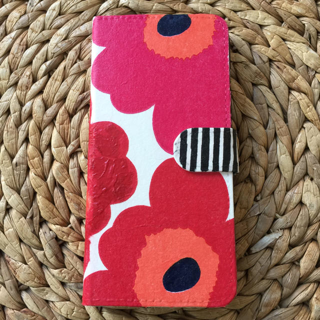 iphone8 ケース ルイヴィトン | marimekko - iPhone6 Plus ハンドメイド マリメッコ 手帳携帯ケース ウニッコの通販 by さとみさくら's shop｜マリメッコならラクマ