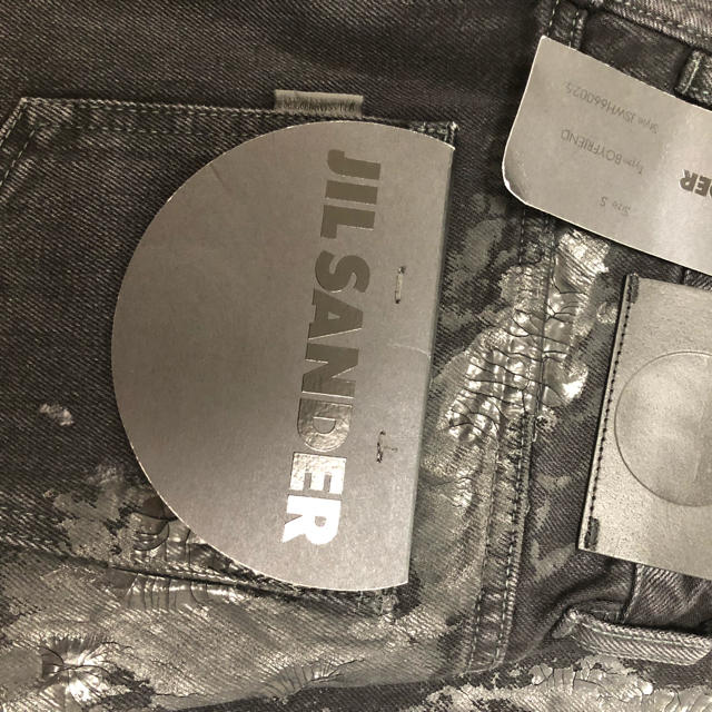 Jil Sander(ジルサンダー)のジルサンダー   新品 ボーイフレンドデニム コーティング S レディースのパンツ(デニム/ジーンズ)の商品写真