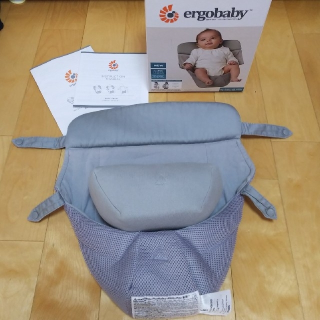 Ergobaby(エルゴベビー)の【hana様専用】エルゴ インサートIII
クールエアー メッシュ
グレー キッズ/ベビー/マタニティの外出/移動用品(抱っこひも/おんぶひも)の商品写真