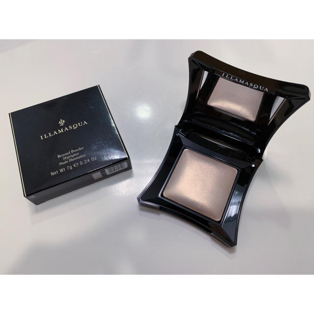 ILLAMASQUA Beyond Powder OMG