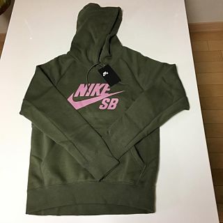 ナイキ(NIKE)の【新品未使用❗️】NIKE SB スウェット パーカー 【カーキ】(パーカー)