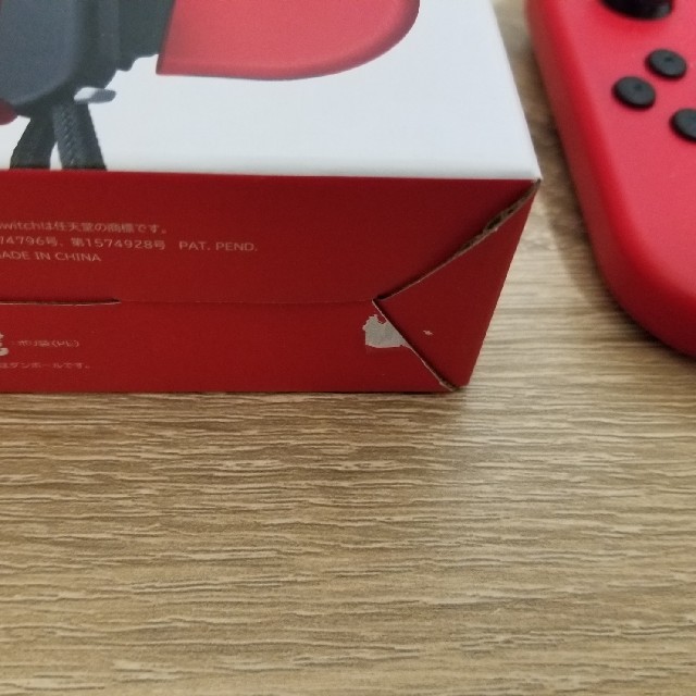 JOY-CON レッド