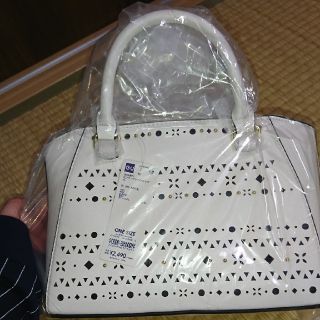 ジーユー(GU)のGU バッグ　冷や奴さま専用。(ショルダーバッグ)