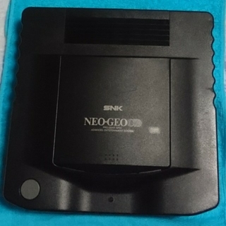 ネオジオ(NEOGEO)のNCD【ＳＮＫ ネオジオＣＤ(CD-T01)本体】(家庭用ゲーム機本体)