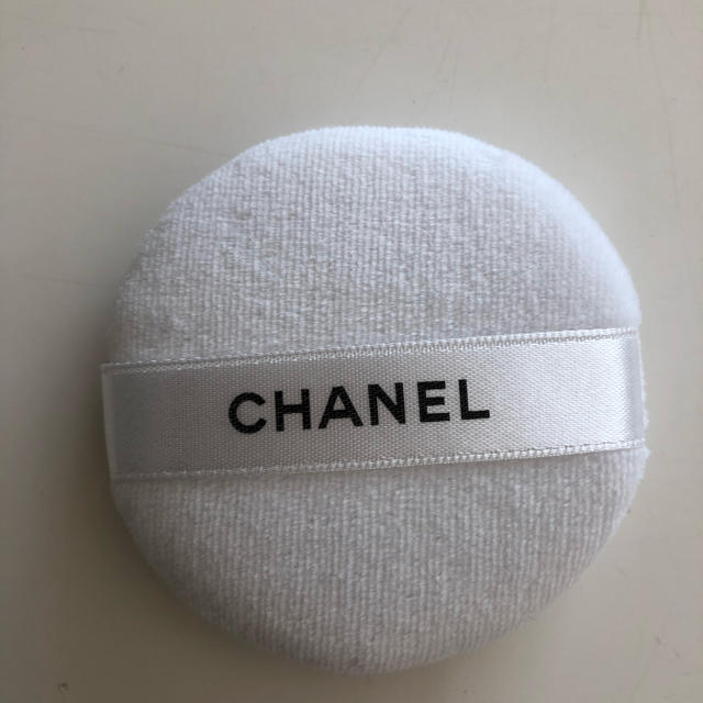 CHANEL(シャネル)のCHANEL   シャネル パフ  3個セット コスメ/美容のベースメイク/化粧品(その他)の商品写真