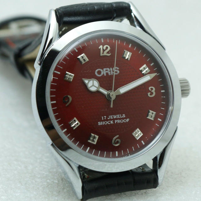 ORIS(オリス)のオリス ステキなレッドダイヤル 機械式腕時計 メンズの時計(腕時計(アナログ))の商品写真