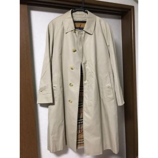 バーバリー(BURBERRY)のコート(ステンカラーコート)