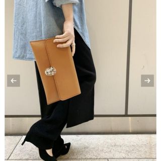 ドゥーズィエムクラス(DEUXIEME CLASSE)のSONDRA ROBERTS クラッチBAG(ショルダーバッグ)