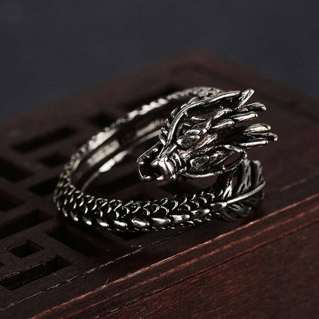 フリーサイズリング　ドラゴン メンズのアクセサリー(リング(指輪))の商品写真
