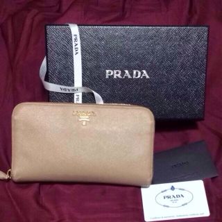 プラダ(PRADA)の【PRADA】レザー長財布(財布)