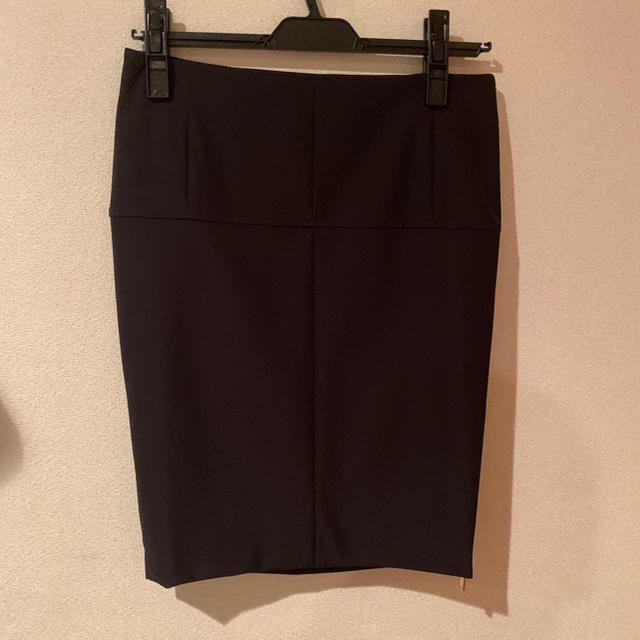 elisabetta franchi 黒スーツスカート レディースのフォーマル/ドレス(スーツ)の商品写真