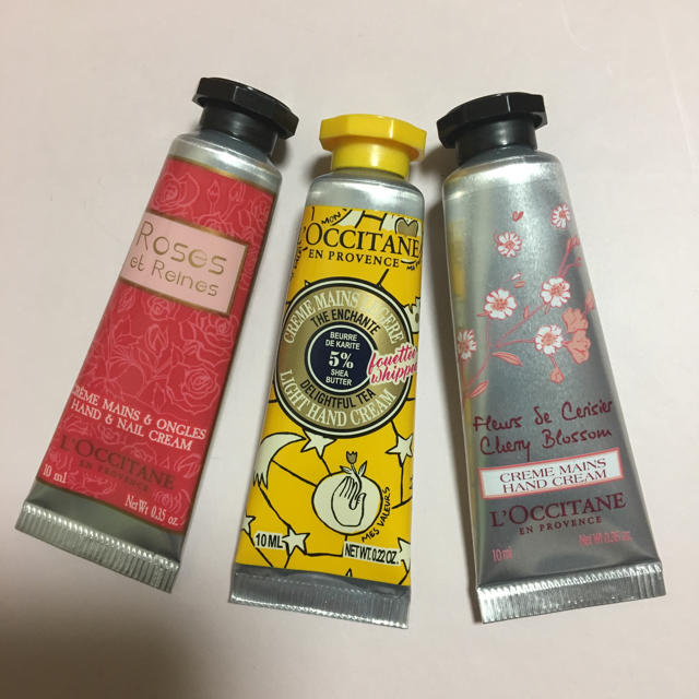 L'OCCITANE(ロクシタン)のロクシタンミニハンドクリームセット コスメ/美容のボディケア(ハンドクリーム)の商品写真