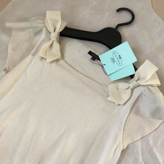 トッカ(TOCCA)の新品♡トッカ♡リボンカットソー(カットソー(半袖/袖なし))