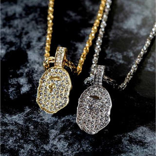 アベイシングエイプ(A BATHING APE)のBAPE RHINESTONE APE HEAD NECKLACE GOLD(ネックレス)