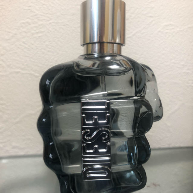 DIESEL(ディーゼル)のDIESEL オンリーザブレイヴ トワレ メン 75ml コスメ/美容の香水(香水(男性用))の商品写真