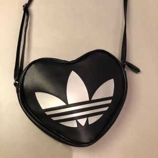 アディダス(adidas)のadidas originals ハートバッグ(ショルダーバッグ)