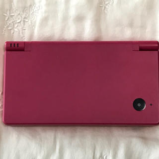 ニンテンドーDS(ニンテンドーDS)のニンテンドーDSi  ピンク ソフト6本付き(携帯用ゲーム機本体)