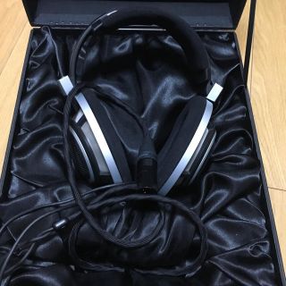 ゼンハイザー(SENNHEISER)のSENNHEISER HD800 バランス化品(ヘッドフォン/イヤフォン)