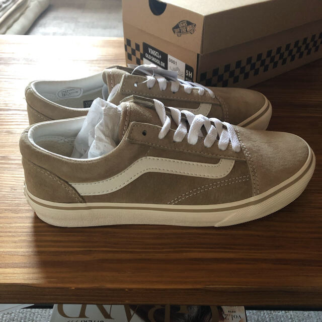 vans オールドスクール ベージュ 23.5㎝ バンズ スニーカー vans オールドスクール ベージュ 23.5㎝ バンズ スニーカー