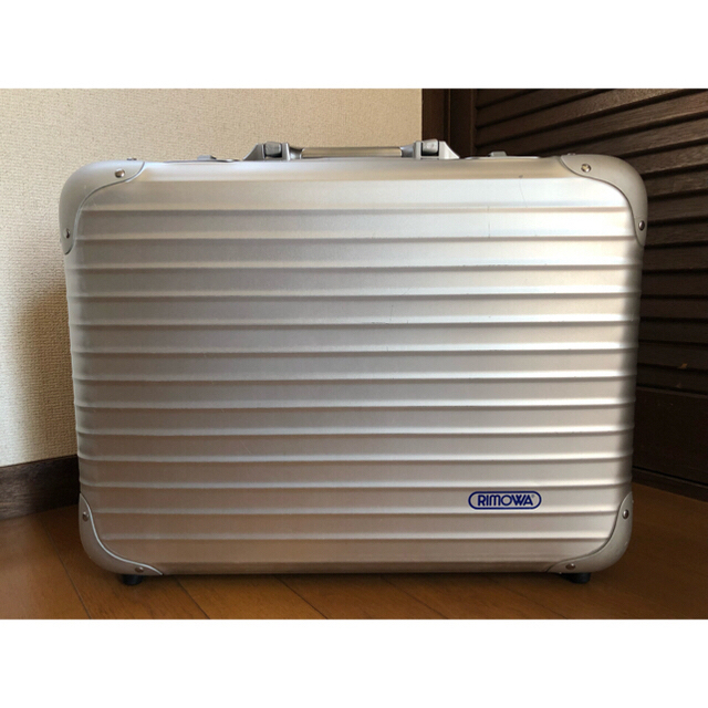 RIMOWA(リモワ)のRIMOWA リモワ トパーズ アタッシュケース メンズのバッグ(ビジネスバッグ)の商品写真