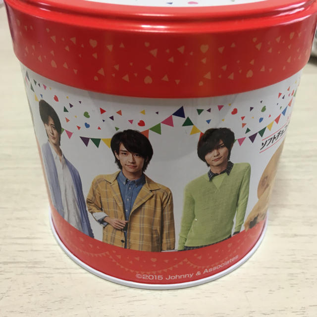 Hey! Say! JUMP(ヘイセイジャンプ)のHey!Say!JUMP 缶 エンタメ/ホビーのタレントグッズ(アイドルグッズ)の商品写真