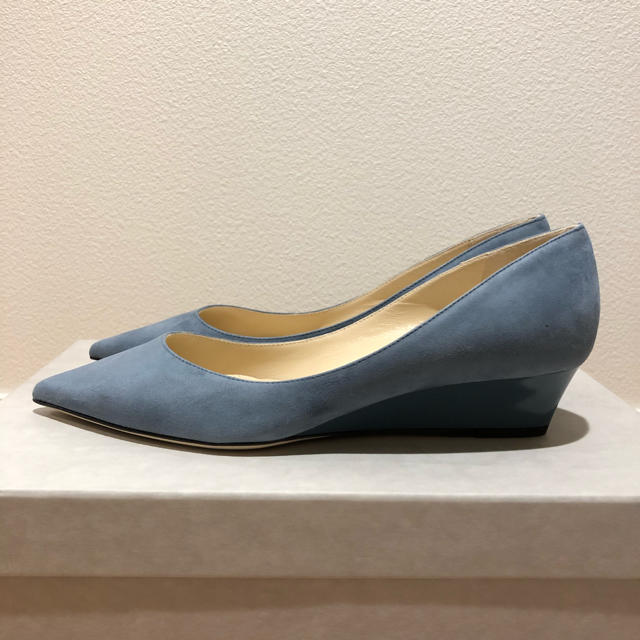 JIMMY CHOO(ジミーチュウ)の新品❤️ JIMMYCHOO 春カラーパンプス 35 レディースの靴/シューズ(ハイヒール/パンプス)の商品写真