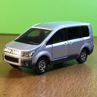 タカラトミー(Takara Tomy)のトミカ 三菱 デリカ(ミニカー)