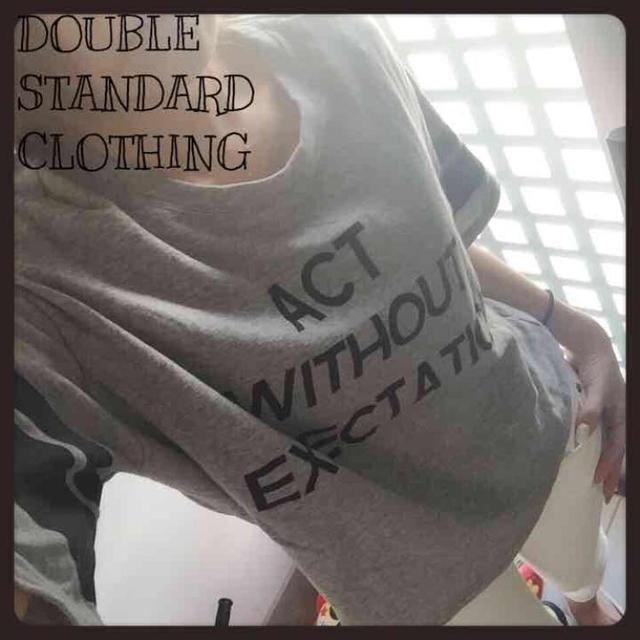 DOUBLE STANDARD CLOTHING(ダブルスタンダードクロージング)のダブスタ＊ライン入りカットソー レディースのトップス(カットソー(半袖/袖なし))の商品写真