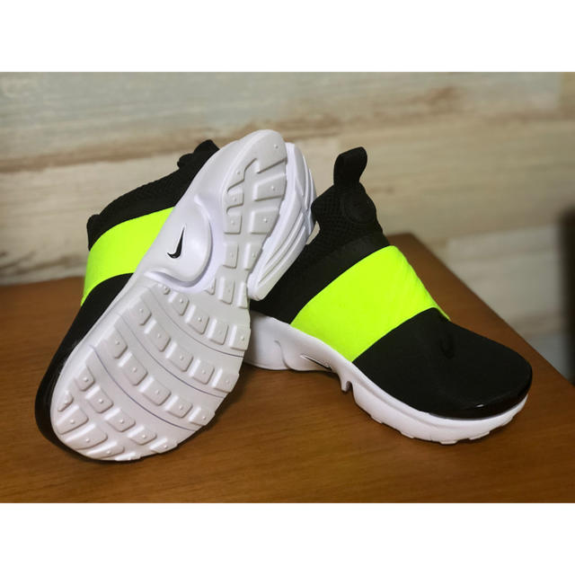 NIKE(ナイキ)のNIKE PRESTO EXTREAM TD ナイキ プレスト エクストリーム キッズ/ベビー/マタニティのキッズ靴/シューズ(15cm~)(スニーカー)の商品写真