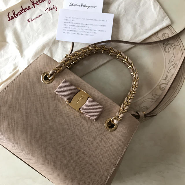 Ferragamo(フェラガモ)の♡T様♡お取り置き レディースのバッグ(ショルダーバッグ)の商品写真