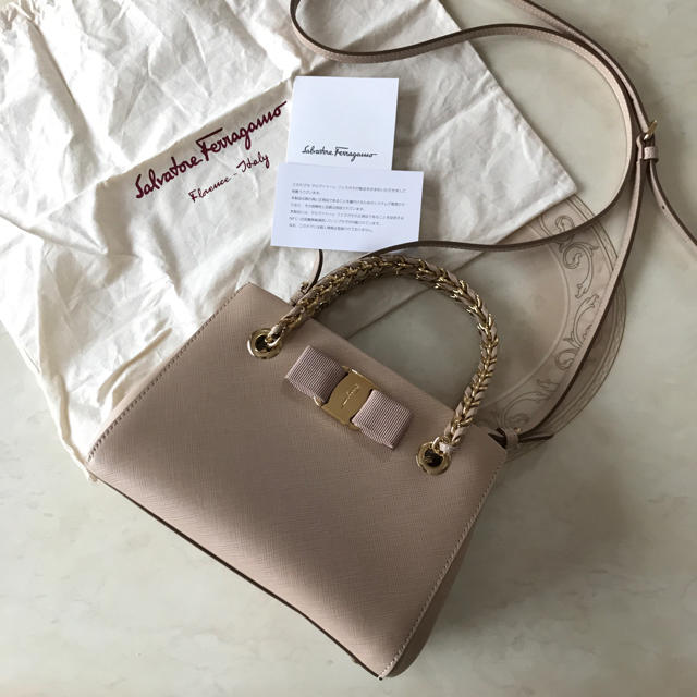 Ferragamo(フェラガモ)の♡T様♡お取り置き レディースのバッグ(ショルダーバッグ)の商品写真