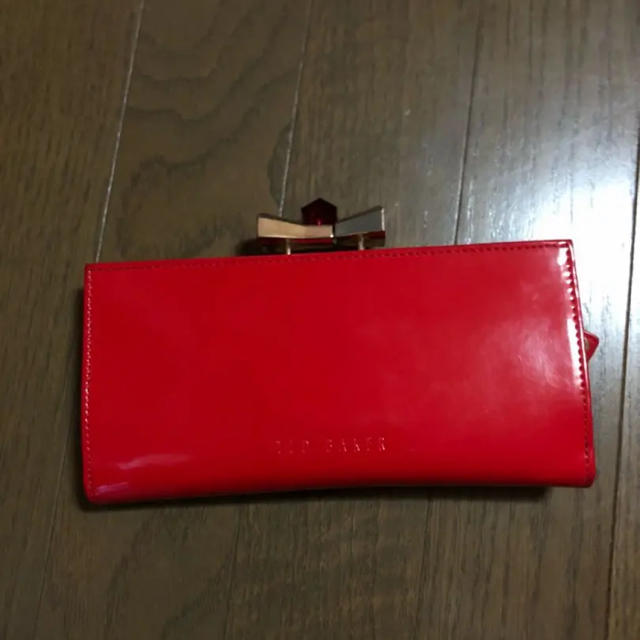 TED BAKER(テッドベイカー)のテッドベイカー ♡長財布♡RED レディースのファッション小物(財布)の商品写真