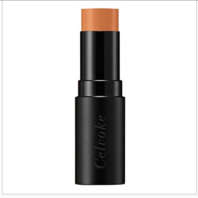 celvoke カムフィースティックブラッシュ 02:オレンジブラウン  コスメ/美容のベースメイク/化粧品(チーク)の商品写真
