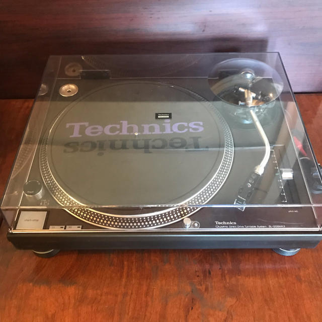 Panasonic(パナソニック)のTechnics ターンテーブルSL-1200MK2 楽器のDJ機器(ターンテーブル)の商品写真