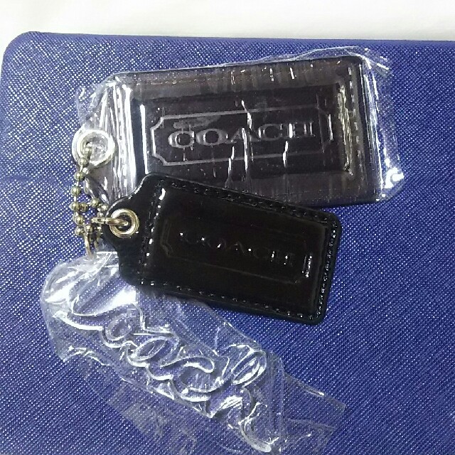 COACH(コーチ)の値下げ☆1500→1000円COACHバッグチャーム3個セット ハンドメイドのファッション小物(バッグチャーム)の商品写真