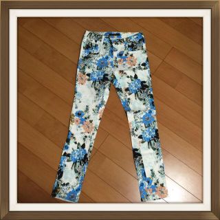 ページボーイ(PAGEBOY)のページボーイ柄パンツ👖(カジュアルパンツ)