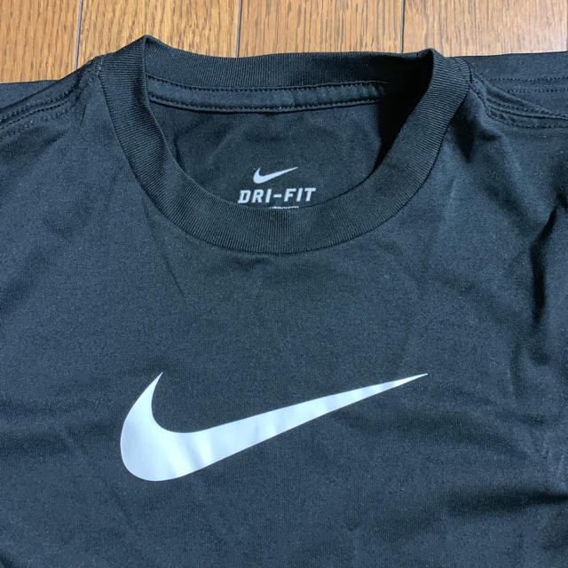 NIKE(ナイキ)のNIKE サイズ130〜140㎝ Mの表示 ブラック半袖Tシャツ【値下げ】 スポーツ/アウトドアのスポーツ/アウトドア その他(その他)の商品写真