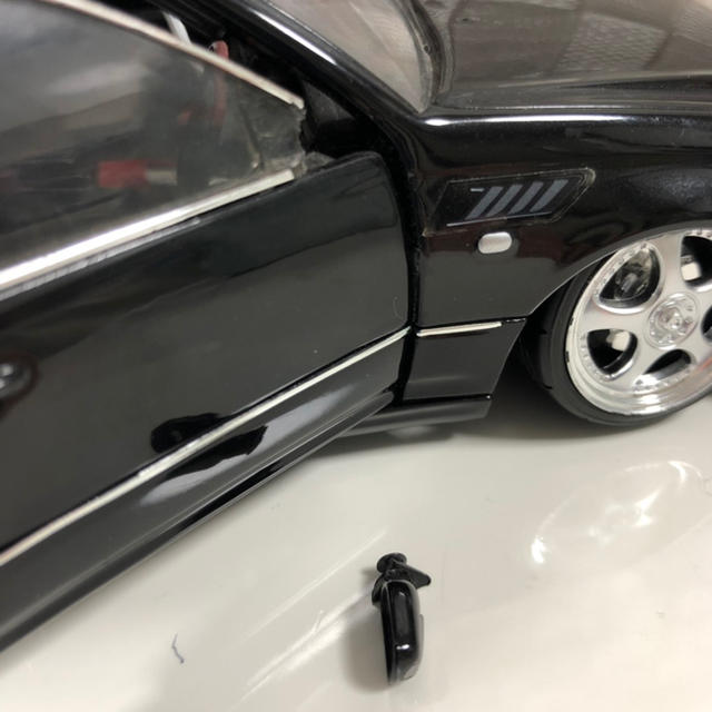 トヨタ セルシオ ミニカー 黒 ジャンクションプロデュース 1/24 トヨタ セルシオ ミニカー 黒 ジャンクションプロデュース 1/24