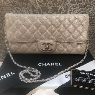 シャネル(CHANEL)のミルメル様専用 正規品 極美品！シャネル チェーンウォレット マトラッセ (ショルダーバッグ)