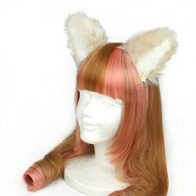 Angelic Pretty(アンジェリックプリティー)の【新品】Holy Wolfクリップ 　アイボリー　 レディースのヘアアクセサリー(バレッタ/ヘアクリップ)の商品写真