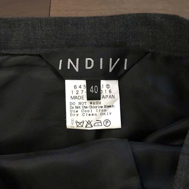 INDIVI(インディヴィ)のグレースカート レディースのスカート(ひざ丈スカート)の商品写真