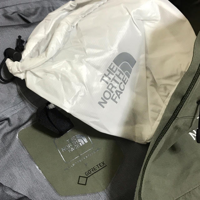 THE NORTH FACE(ザノースフェイス)のノースフェイス クライムライトジャケット NL S NP11503 ニュートープ メンズのジャケット/アウター(マウンテンパーカー)の商品写真