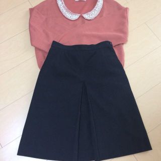 イネド(INED)の専用(ひざ丈スカート)