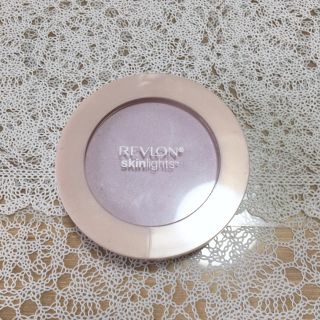 レブロン(REVLON)のレブロンスキンライトプレストパウダー 104(フェイスパウダー)