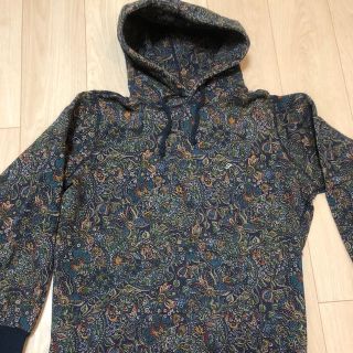 シュプリーム(Supreme)のsupreme paisley(パーカー)