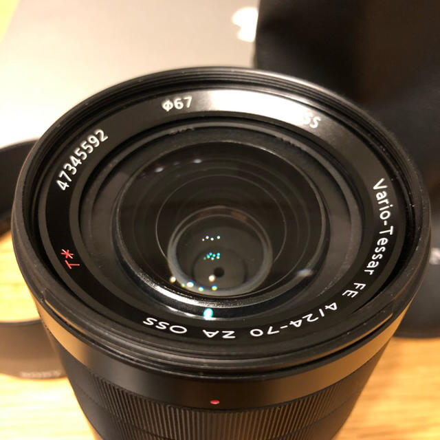 SONY(ソニー)のゆみ様専用【美品】FE 24-70mm F4 ZA OSS SEL2470  スマホ/家電/カメラのカメラ(レンズ(ズーム))の商品写真