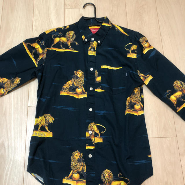 Supreme(シュプリーム)のsupreme lions shirt navy メンズのトップス(シャツ)の商品写真
