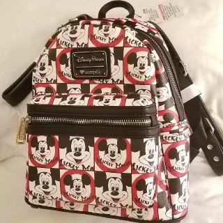 ディズニー(Disney)のラウンジフライ海外Disneyリュック(新品)ミッキー(リュック/バックパック)