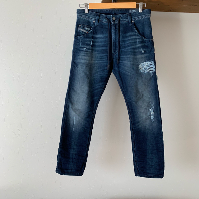 DIESEL(ディーゼル)のひ様専用 DIESEL ジョグジーンズ 『KROOLEY CB-NE.』 メンズのパンツ(デニム/ジーンズ)の商品写真