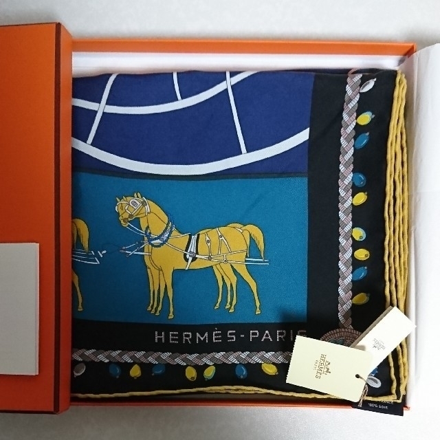 Hermes(エルメス)のエルメス スカーフ レディースのファッション小物(バンダナ/スカーフ)の商品写真